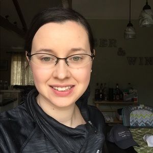 Meet your Posher, Carla